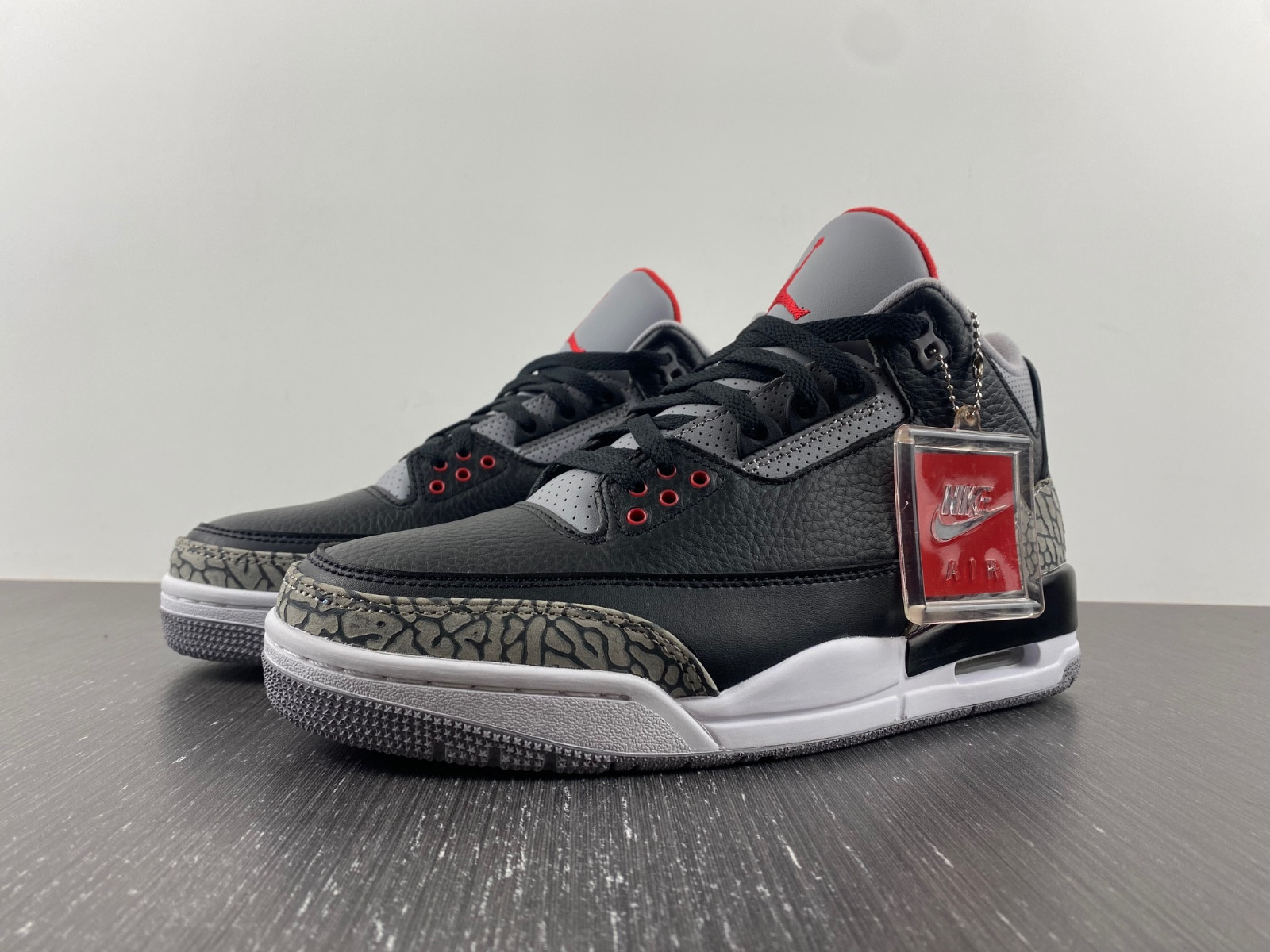 jordan 3 retro black cement (2018) 854262-001