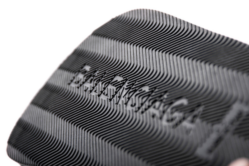 Ba*len*cia*ga slippers all black 506347- wal00 -9061