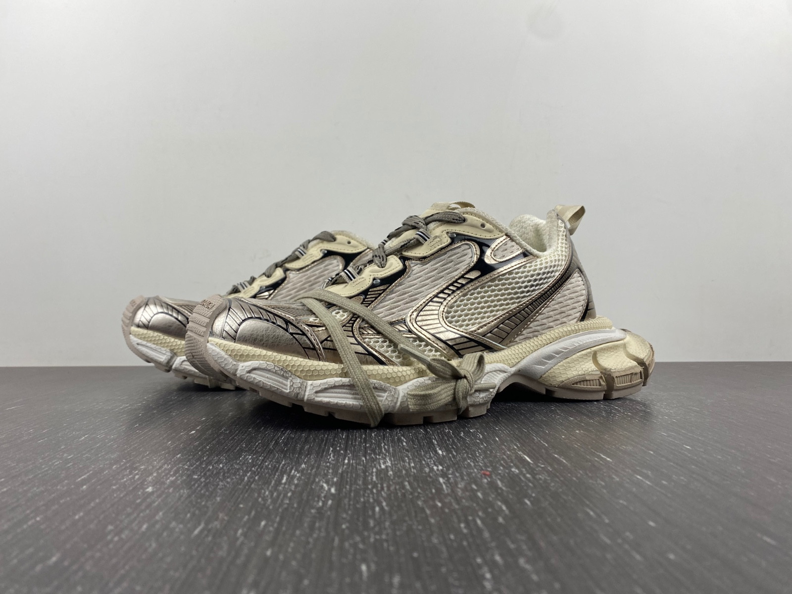 Ba*len*cia*ga men''s 3xl sneaker