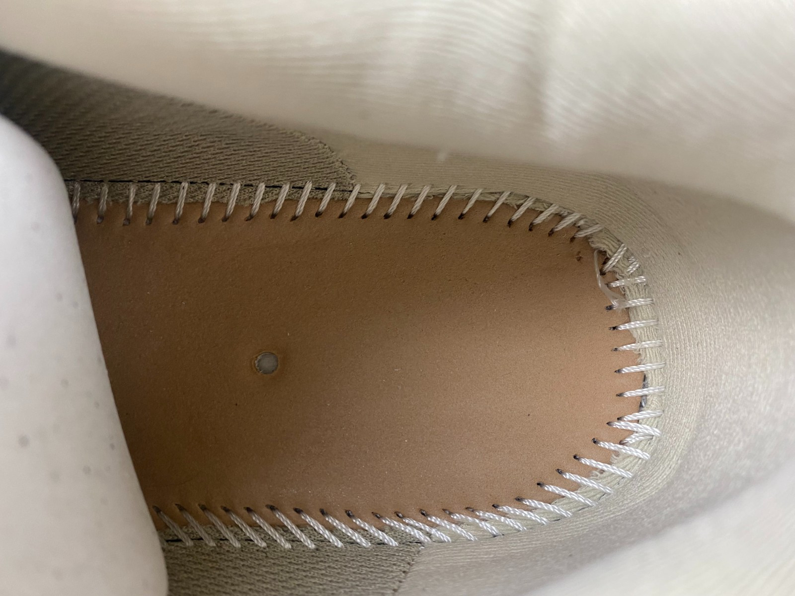 Ba*len*cia*ga defender sneaker