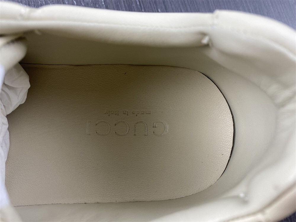 G*u*i sneaker pink with duck