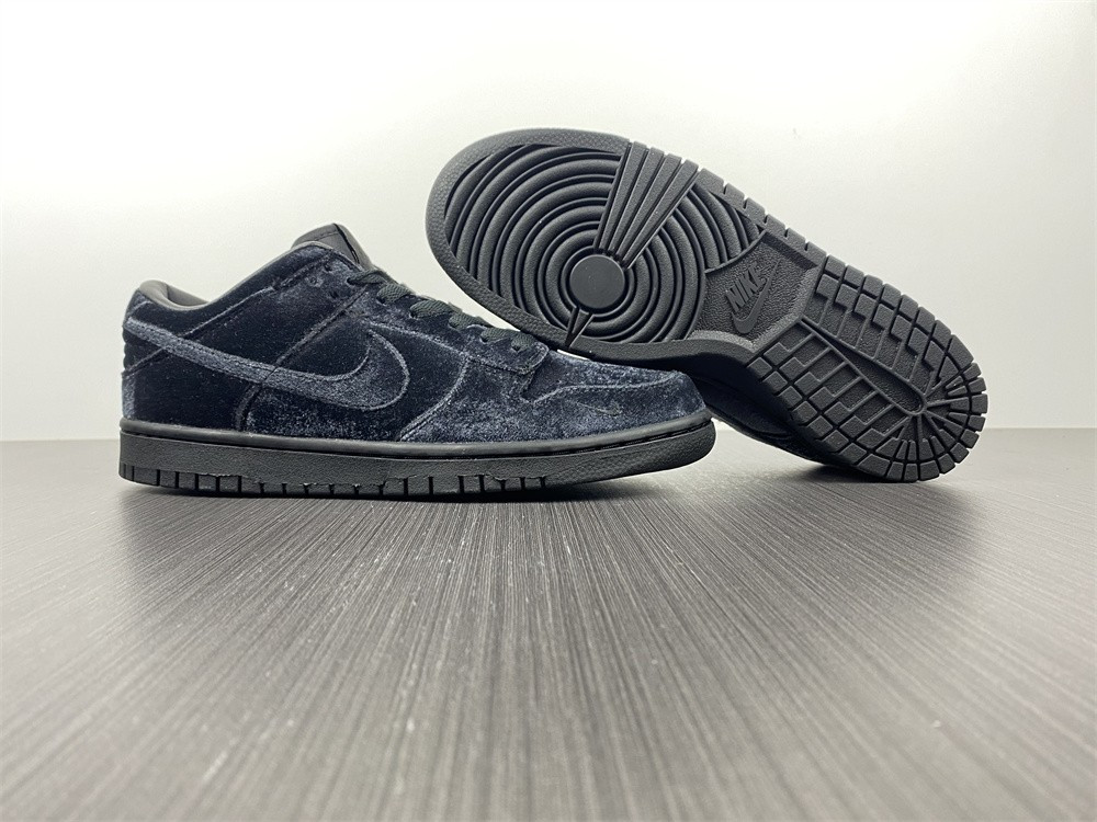 dover street market nike dunk low dh2686-100
