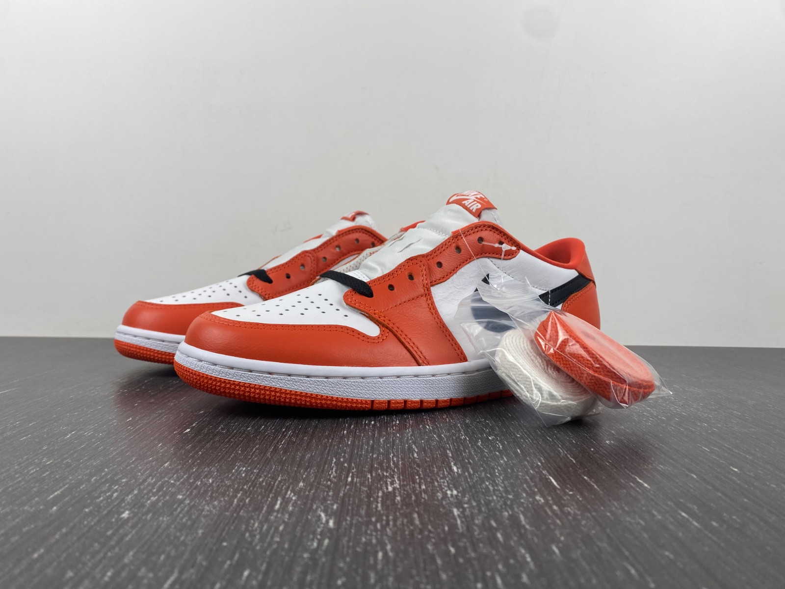 jordan 1 low starfish men''s - cz0790-801