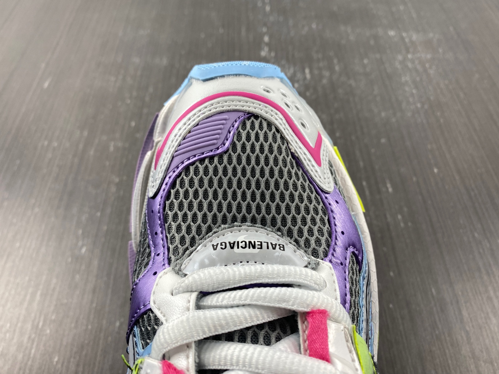 Ba*len*cia*ga runner sneaker