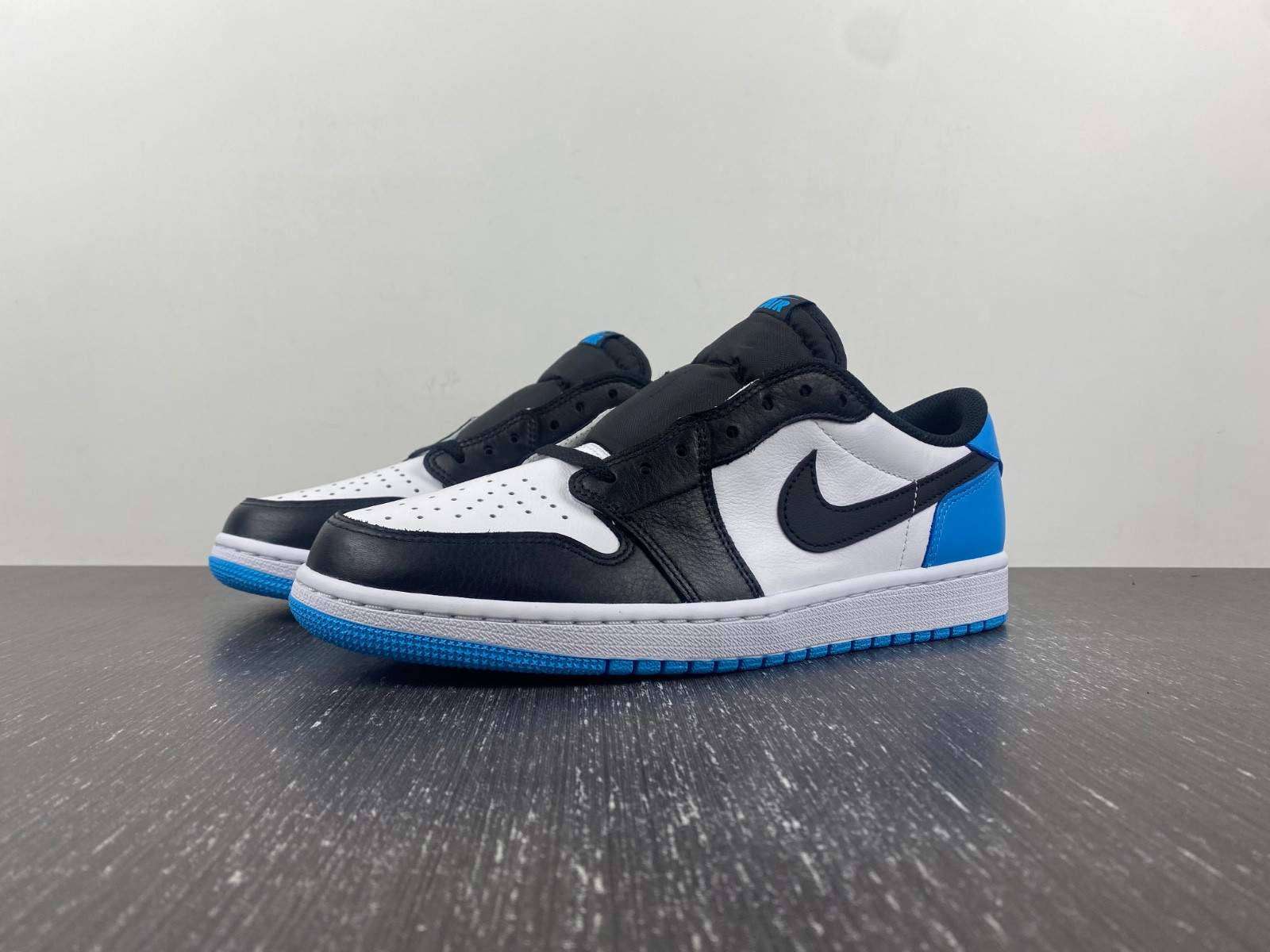 jordan 1 retro low og unc - cz0790-104
