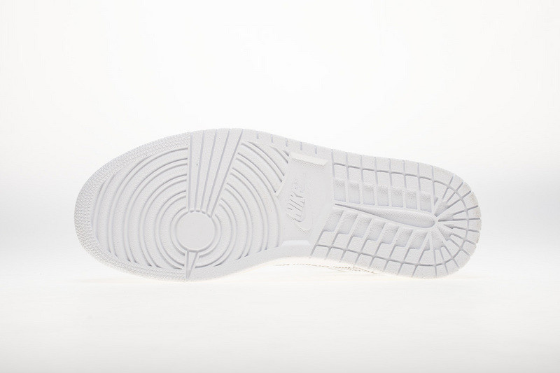 owt nike air jordan 1 retro high white aq0818-100