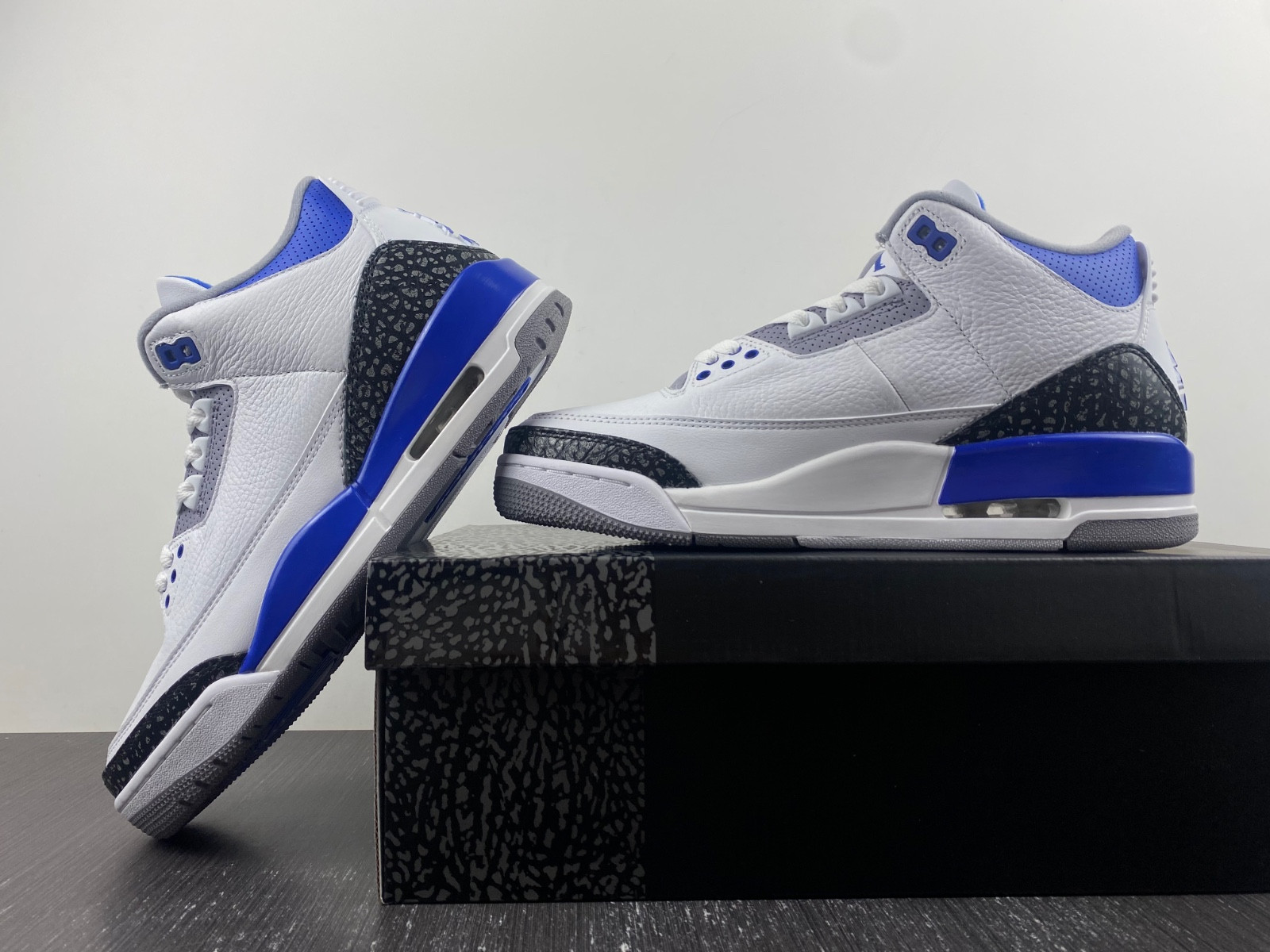 air jordan 3 "racer blue" ct8532-145