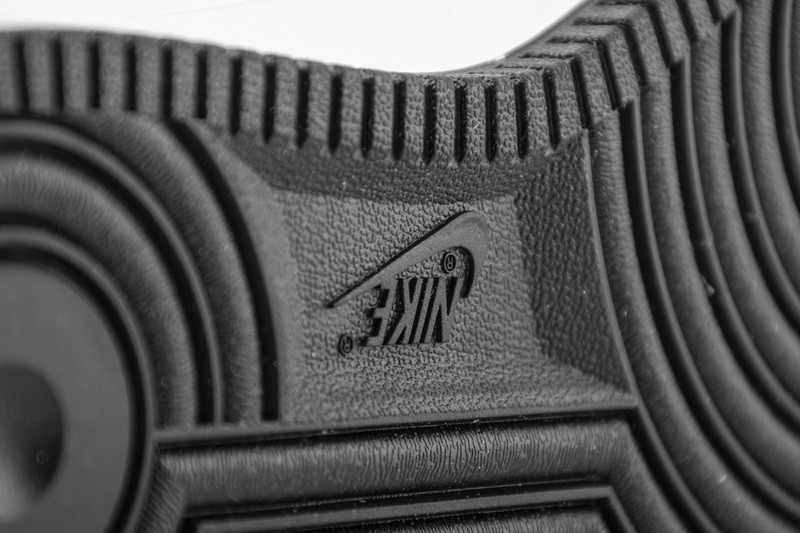 nike air force 1 low retro cocoa snake 845053-104