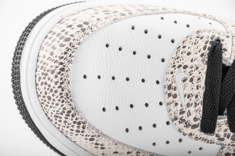 nike air force 1 low retro cocoa snake 845053-104