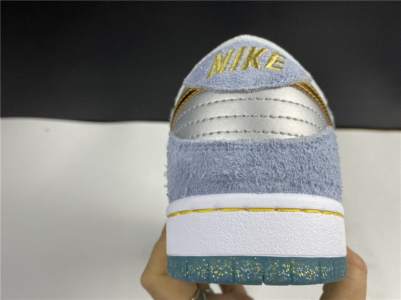 sean cliver x dunk sb low dc9936-100