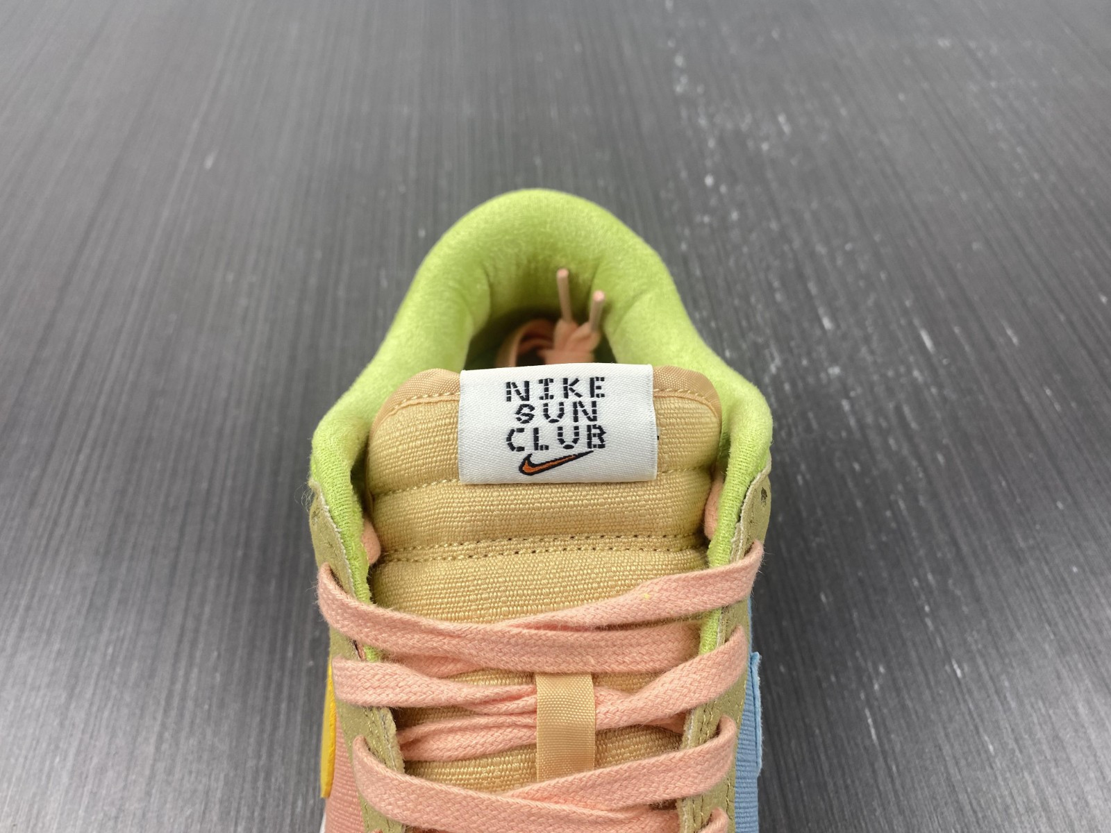 nike dunk low next nature sun club arctic orange dm0583-800