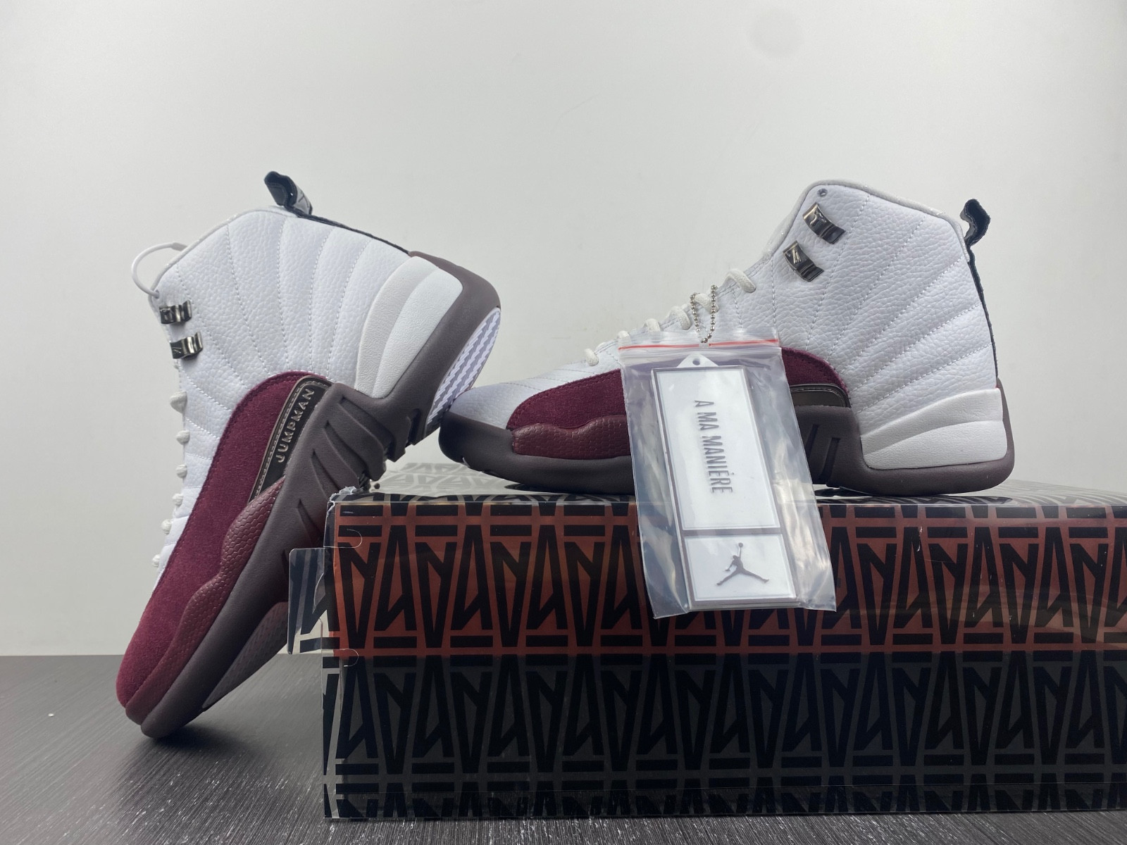 air jordan 12 white a ma maniere dv6989-100