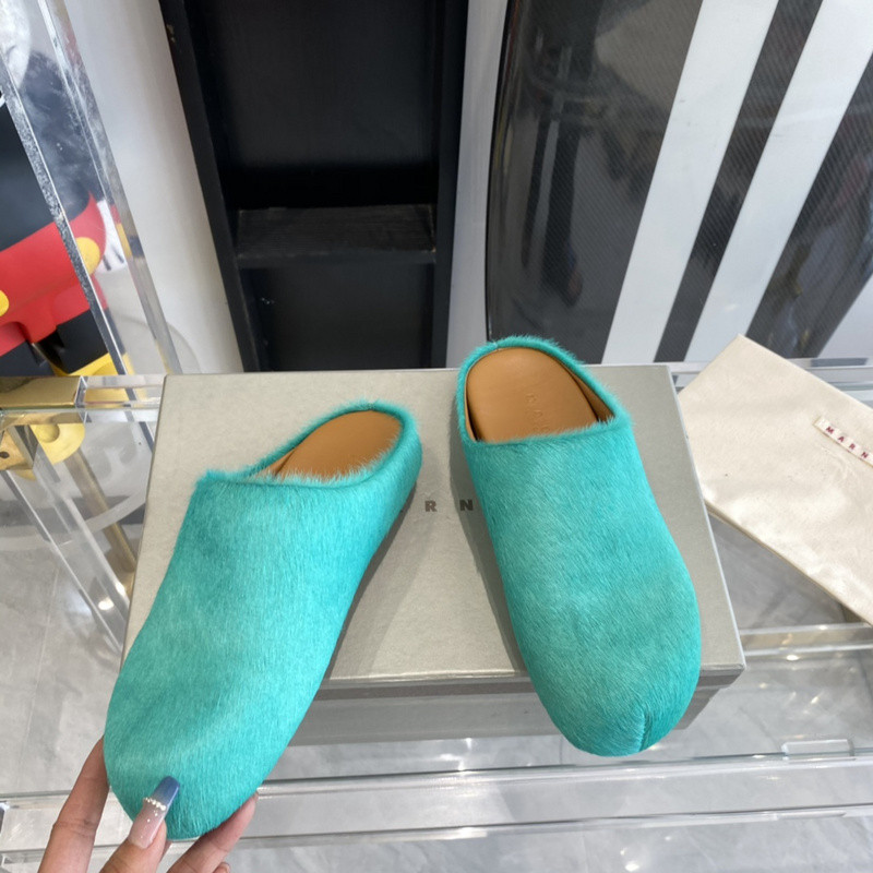 Ma*n1 green fussbett sabot loafers