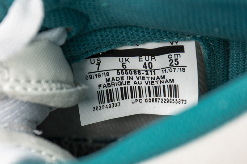 air jordan 1 retro high og turbo green 555088-311