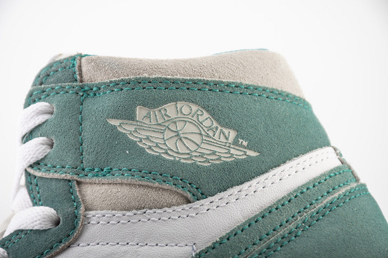 air jordan 1 retro high og turbo green 555088-311