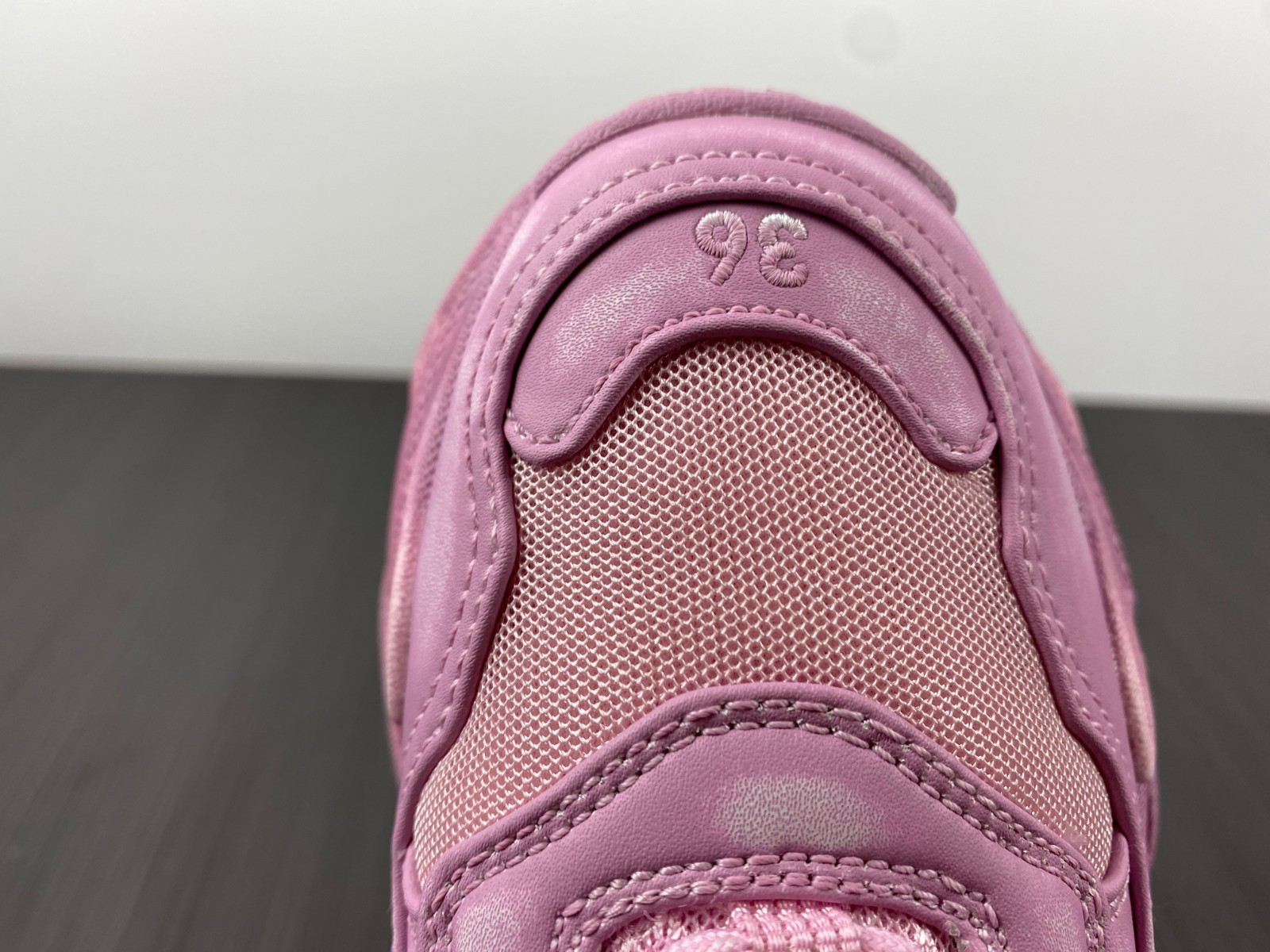 Ba*len*cia*ga triple s pink sneaker