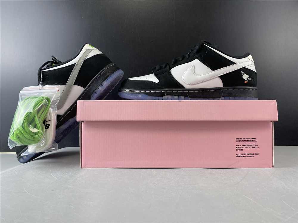 staple x nike dunk sb low pro og qs bv1310-013