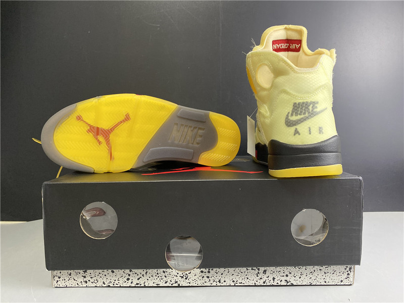 owt x air jordan 5 “sail” dh8565-100