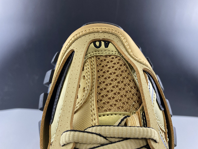 Ba*len*cia*ga track sneaker