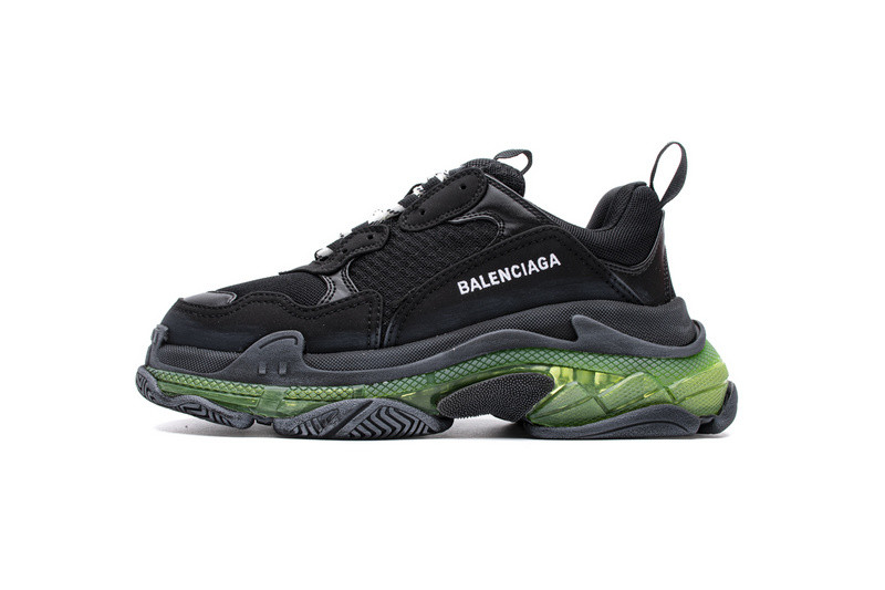 Ba*len*cia*ga triple s