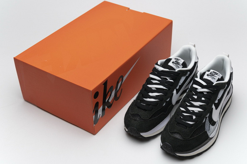 sacai x nike pegasua vaporfly black white ci9928 001