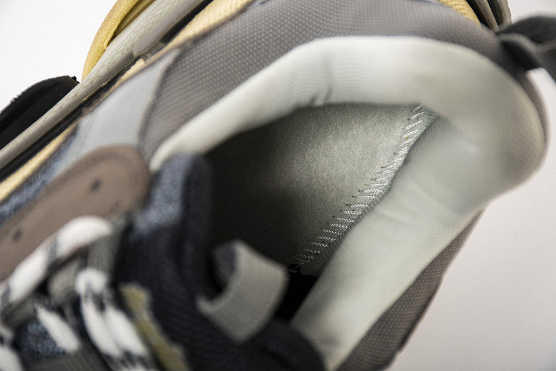 Ba*len*cia*ga triple s trainers gray