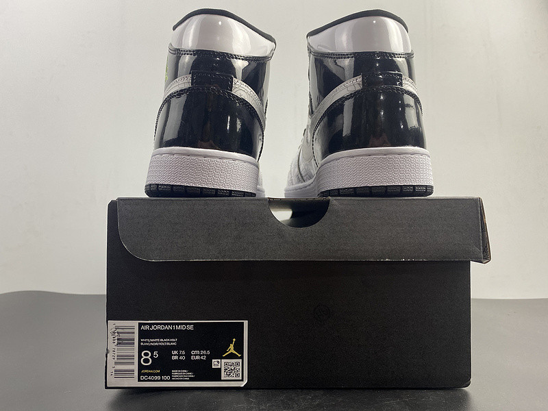 jordan 1 mid se diy (gs) - dc4099-100