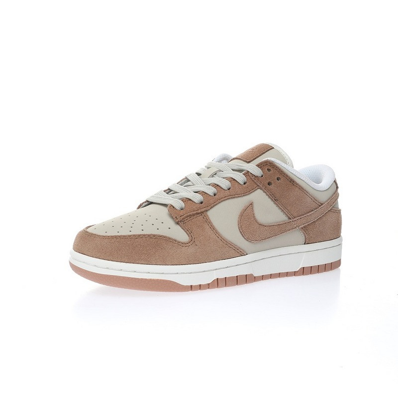 nike dunk low se sand drift (women