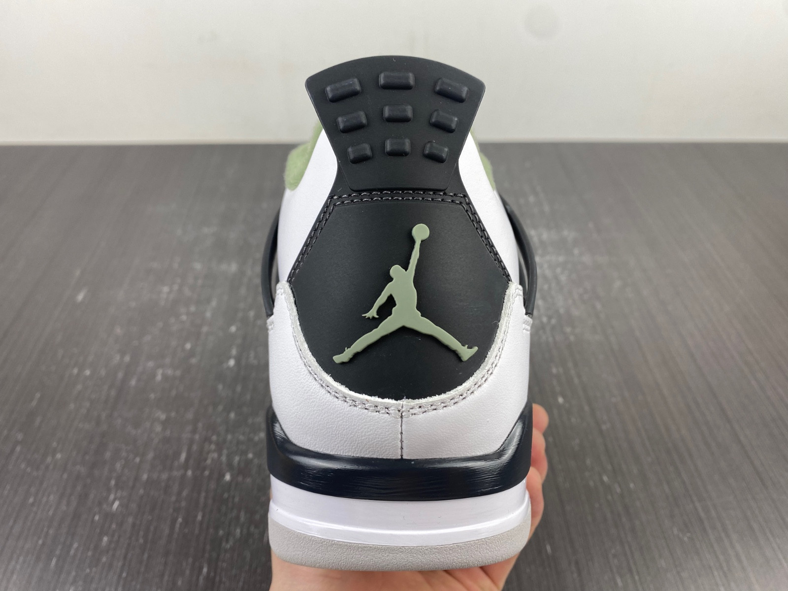 air jordan 4 seafoam oil green wmns aq9129-103