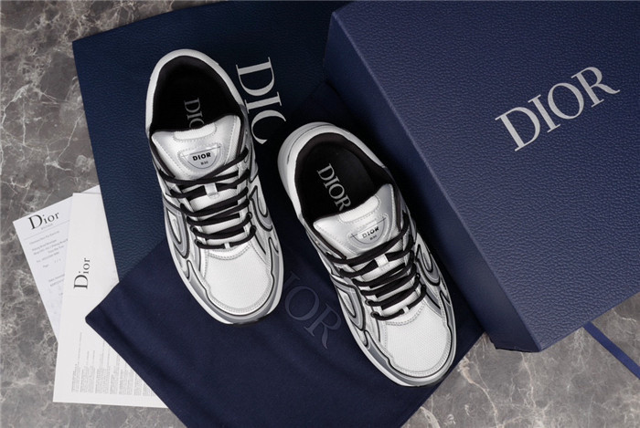 D*or b30 sneaker