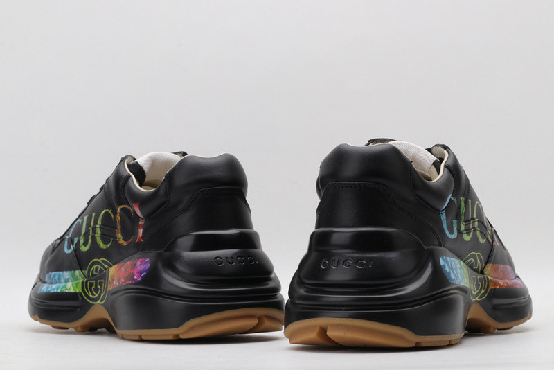 G*u*i sneaker blake with G*u*i letter