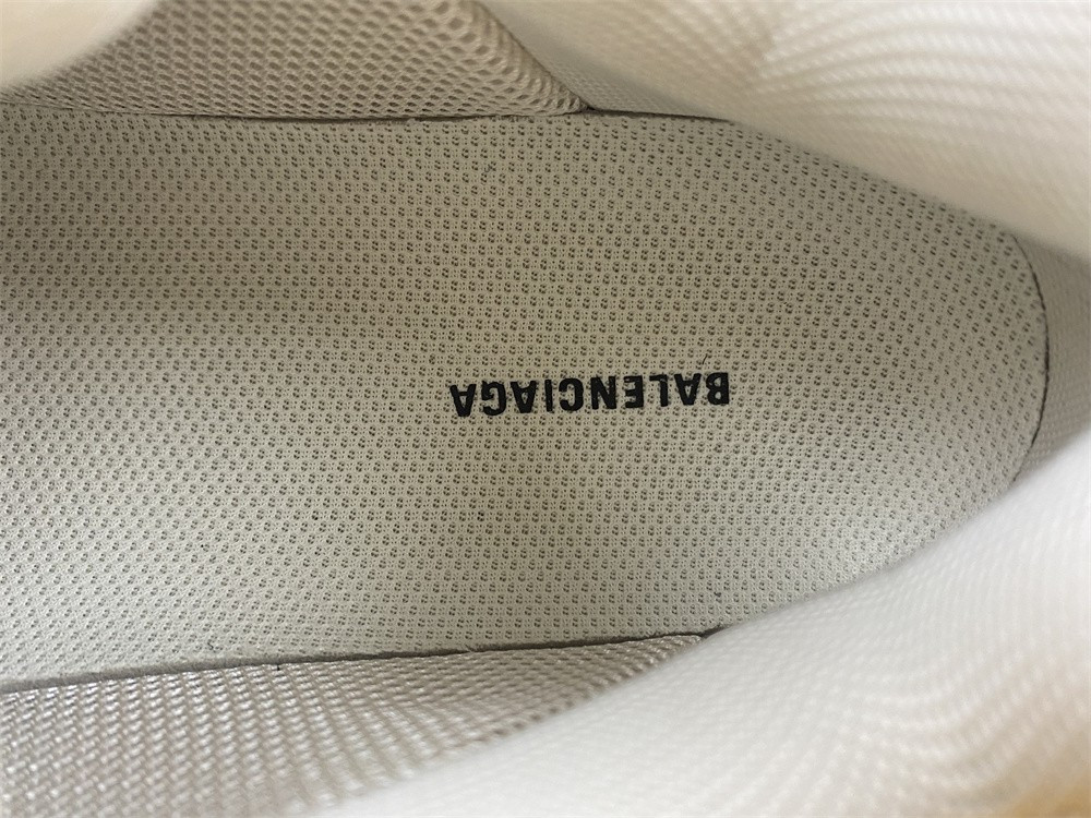 Ba*len*cia*ga triple s