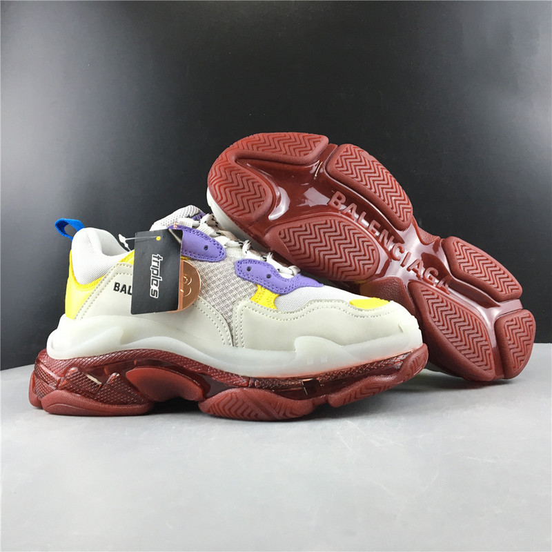 Ba*len*cia*ga triple s