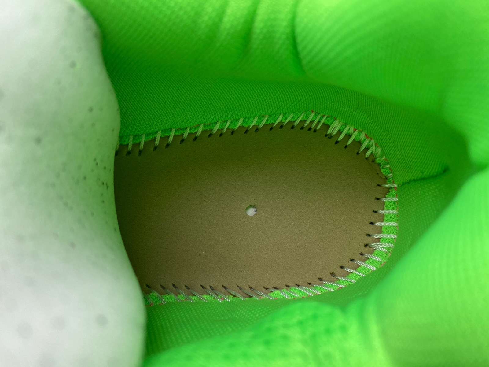 Ba*len*cia*ga runner sneaker