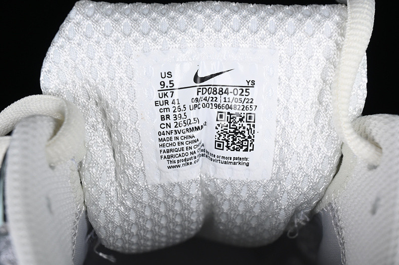 nike zoom vomero 5 photon dust metallic silver women