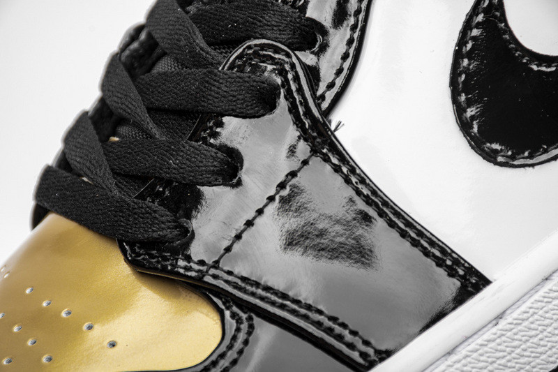 jordan 1 low gold toe cq9447-700