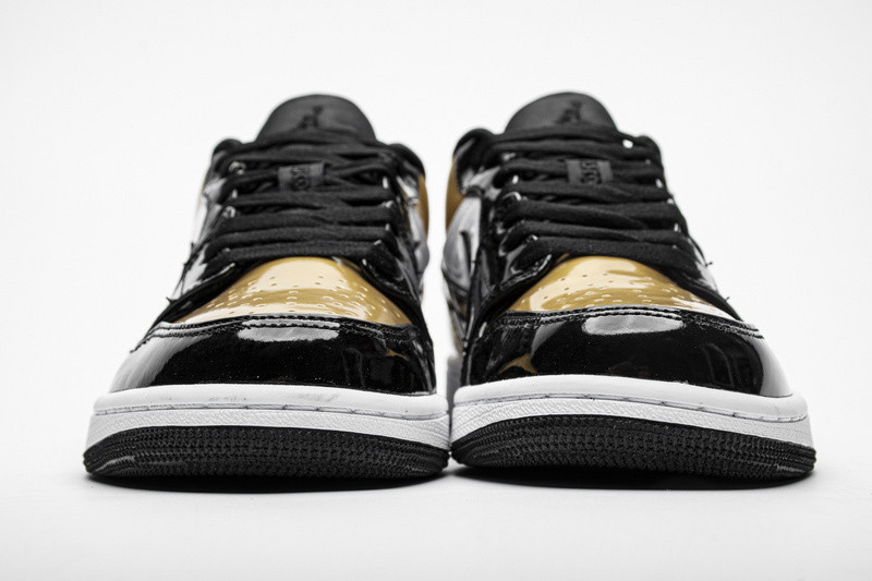jordan 1 low gold toe cq9447-700