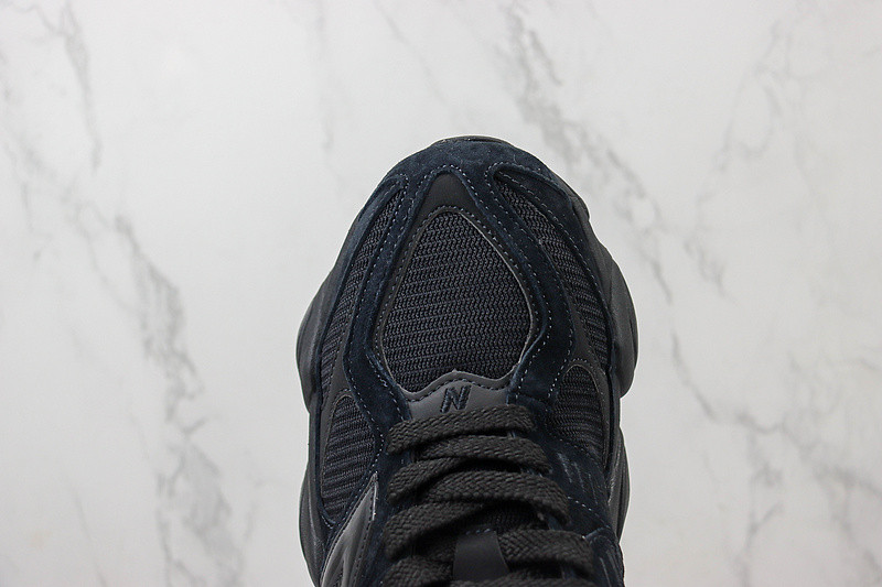 new Ba1an*e 9060 triple black men