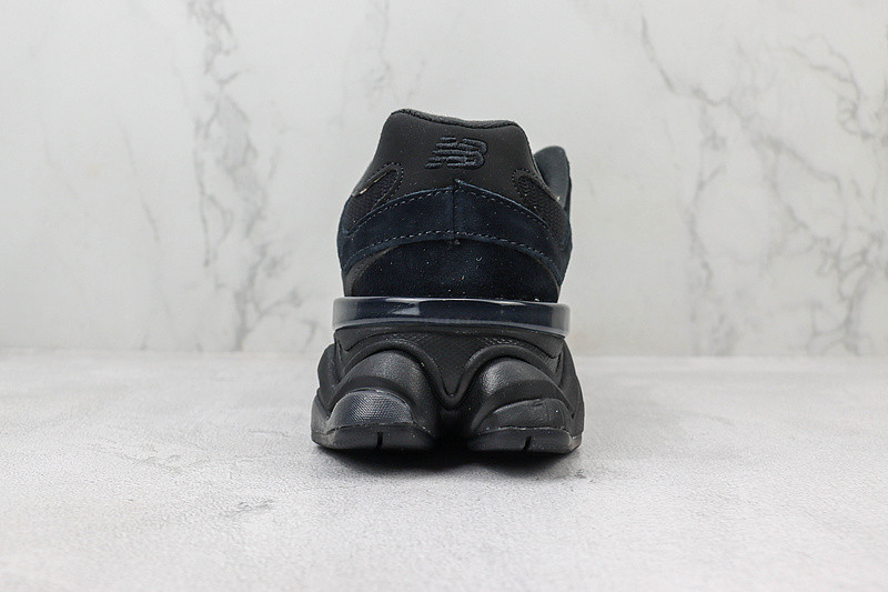 new Ba1an*e 9060 triple black men