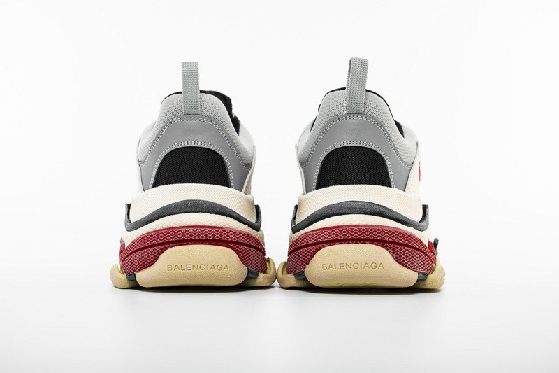 Ba*len*cia*ga triple s grey/sliver/black