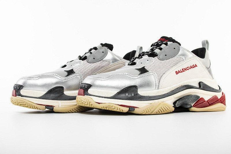 Ba*len*cia*ga triple s grey/sliver/black