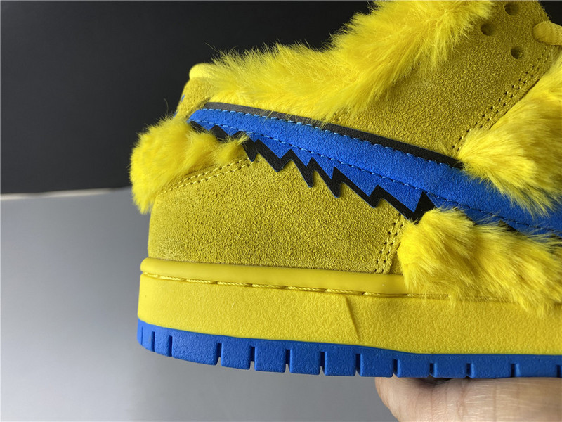 grateful dead x nike sb dunk low“ yellow bear” cj5378-700