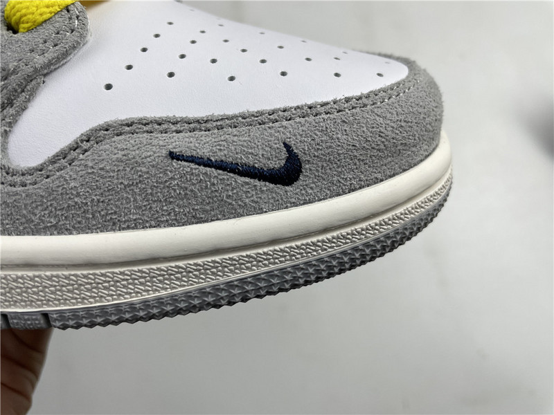 jordan 1 high switch light smoke cw6576-100