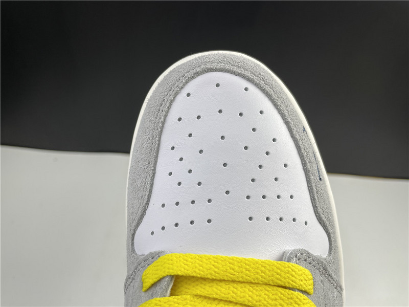 jordan 1 high switch light smoke cw6576-100