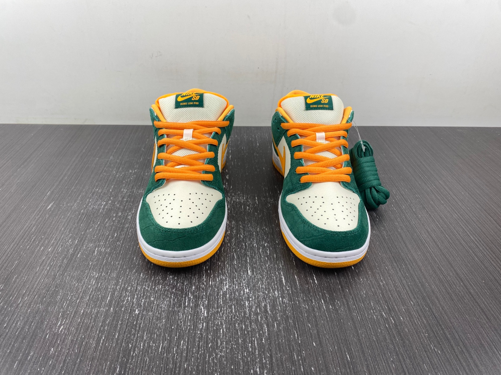 nike sb dunk low legion pine kumquat men