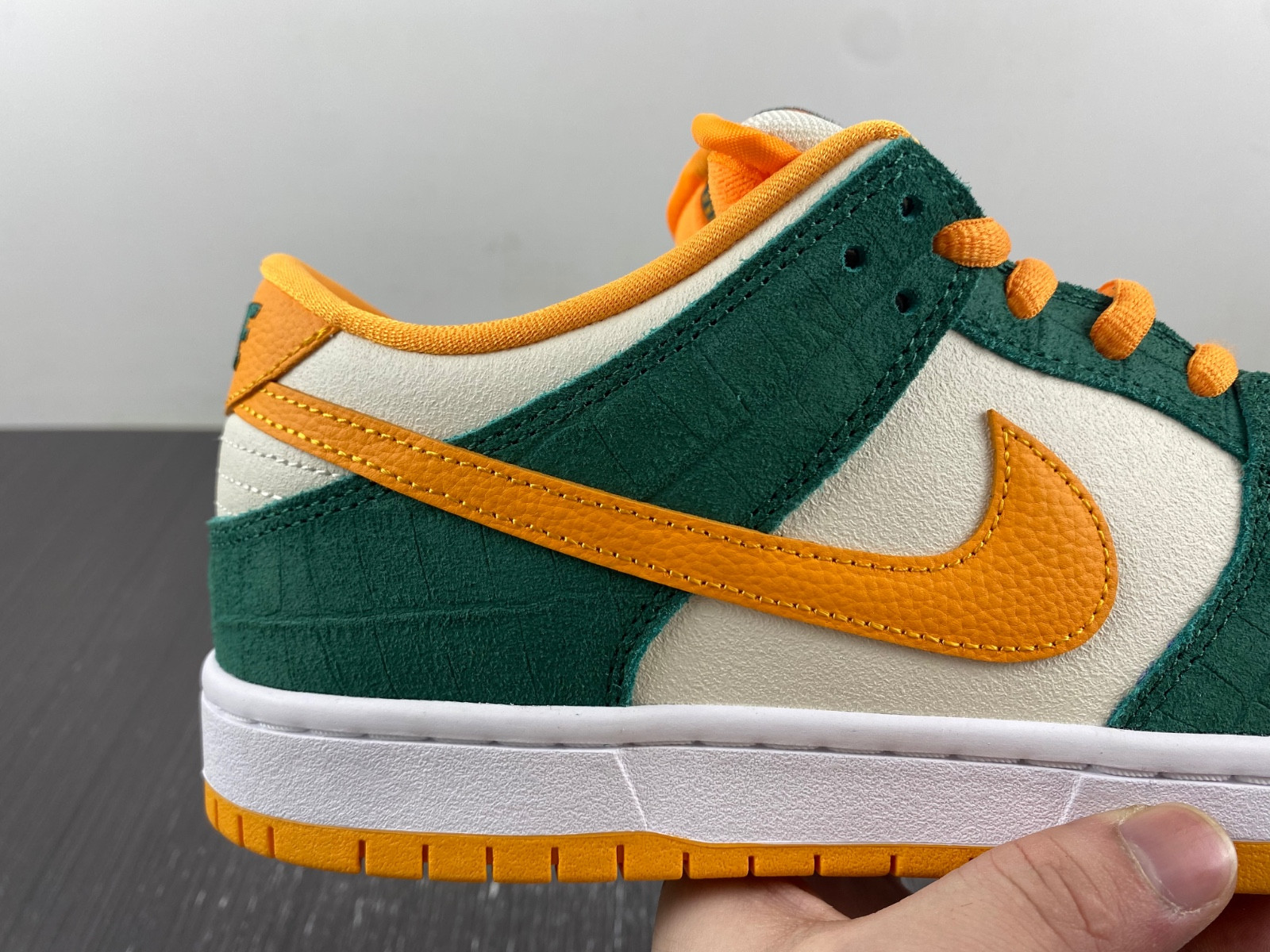 nike sb dunk low legion pine kumquat men