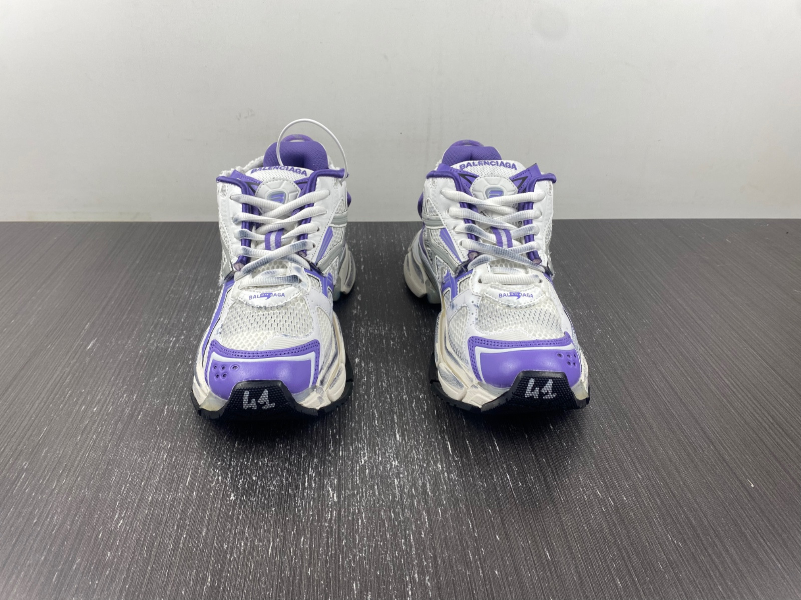 Ba*len*cia*ga runner sneaker