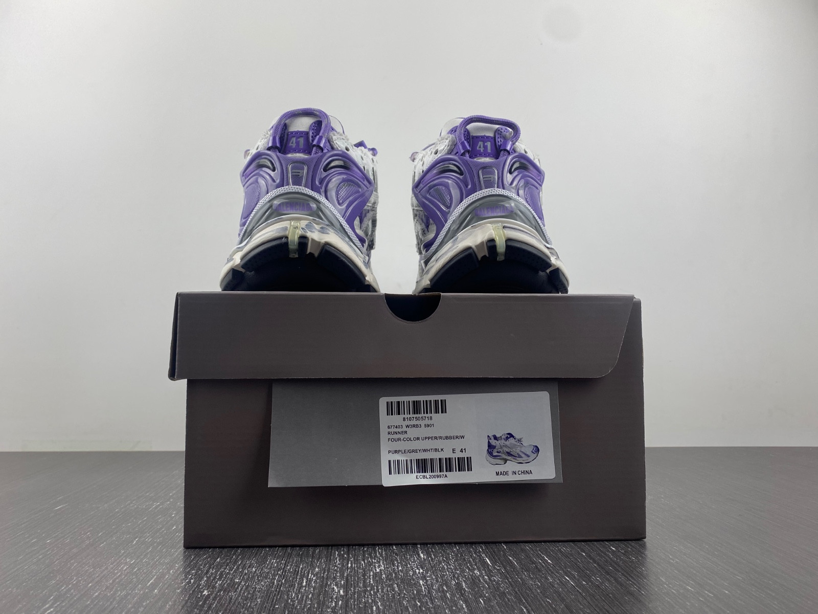 Ba*len*cia*ga runner sneaker