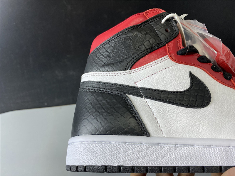 air jordan 1 high og wmns “satin snake” cd0461-601