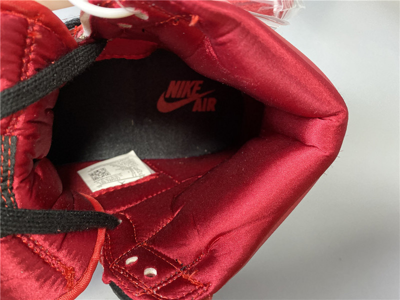 air jordan 1 high og wmns “satin snake” cd0461-601